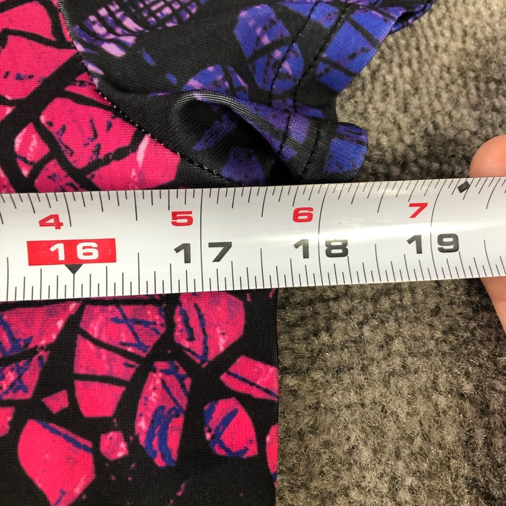 Lily Shirt Womens Small Vneck Animal Print Ombré Long Length Top - Picture 8 of 12